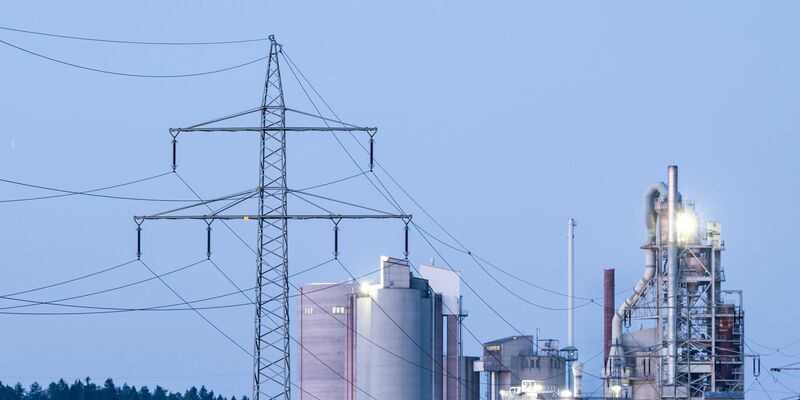 Union und SPD wollen Industriestrompreis einführen (Archivbild).  - Foto: Silas Stein/dpa