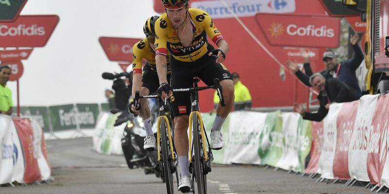 Primoz Roglic setzte sich auf der 17. Etappe der Vuelta durch. - Foto: Pep Dalmau/Belga/dpa