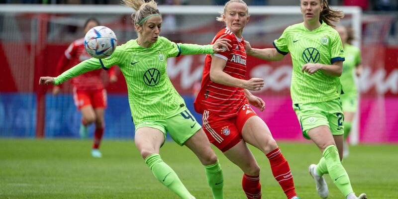 Zwischen München und Wolfsburg wird ein Zweikampf um die deutsche Meisterschaft erwartet. - Foto: Christian Kolbert/Bildagentur Kolbert/dpa