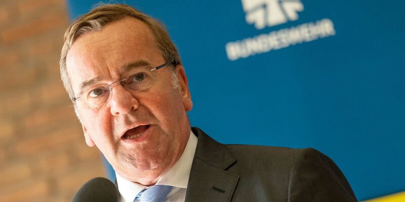 Wann fällt die Entscheidung zur Taurus-Lieferung? Bundesverteidigungsminister Boris Pistorius geht von ein bis zwei Wochen aus. - Foto: Thomas Banneyer/dpa