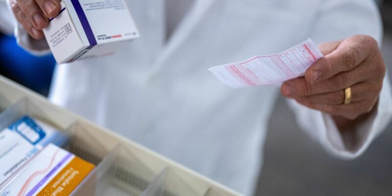 Rezepte sind nur bis zu 28 Tage nach dem Ausstellen einlösbar. - Foto: Monika Skolimowska/dpa