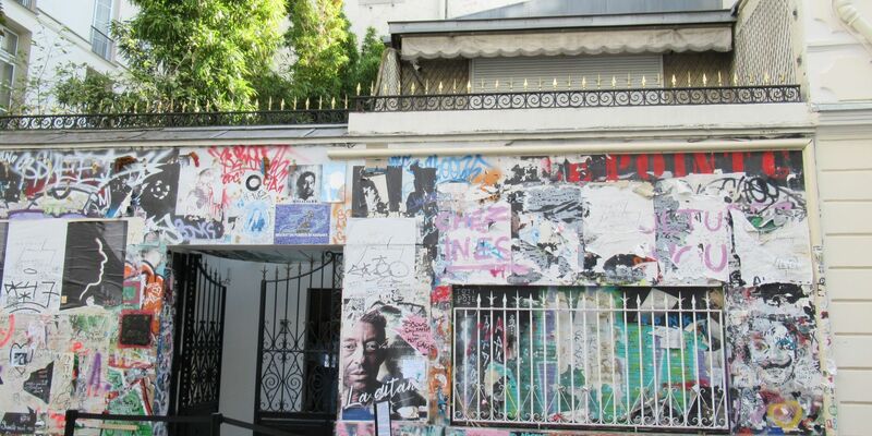 Das Haus, in dem der französische Musiker Serge Gainsbourg lebte. - Foto: Sabine Glaubitz/dpa