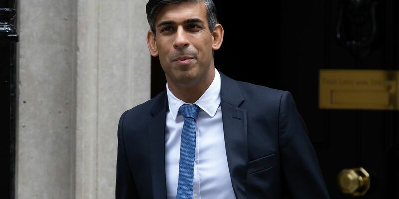 Großbritanniens Premierminister Rishi Sunak äußert sich zu den Klimazielen seines Landes. - Foto: Tejas Sandhu/SOPA Images via ZUMA Press Wire/dpa
