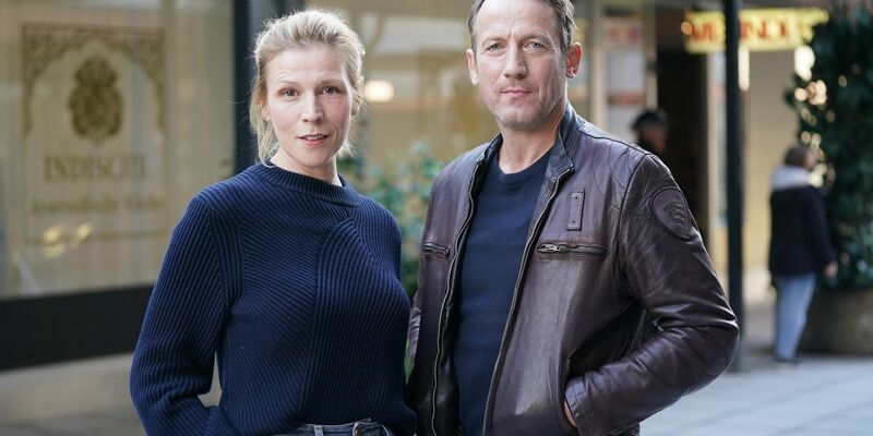 Der Schauspieler Wotan Wilke Möhring (Hauptkommissar Thorsten Falke) muss ab kommenden Jahr ohne Franziska Weisz (Hauptkommissarin Julia Grosz) auskommen. - Foto: Marcus Brandt/dpa