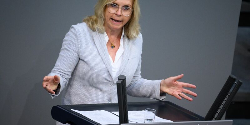 Laut CSU-Innenexpertin Andrea Lindholz soll Kanzler Olaf Scholz das Thema Migration zur Chefsache machen. - Foto: Bernd von Jutrczenka/dpa