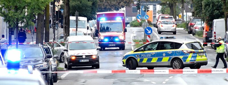 In Recklinghausen ist am Samstag ein 31 Jahre alter Mann erstochen worden. - Foto: -/TV7News/dpa