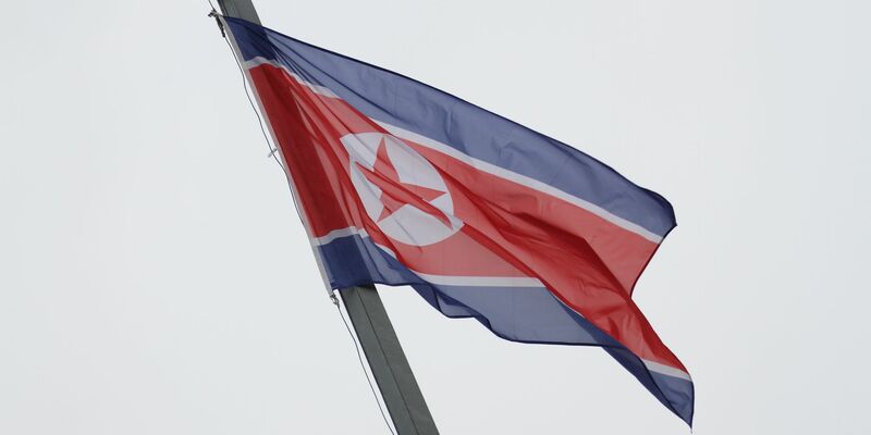 Mitglieder der nordkoreanischen Hackergruppe Lazarus sollen Digitalmünzen im Wert von 1,5 Milliarden Dollar von der Kryptobörse Bybit aus Dubai entwendet haben. - Foto: picture alliance / dpa