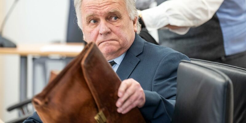 Günther Krause im Landgericht Rostock. - Foto: Frank Hormann/dpa-Zentralbild/dpa