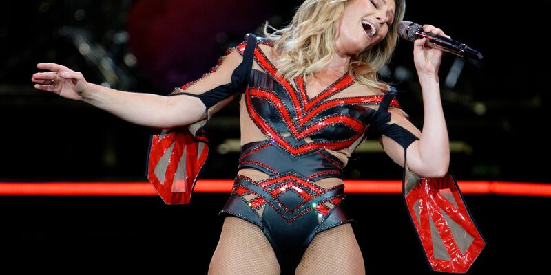 «Ich bin niemals leichtsinnig, ich gehe niemals leichtsinnig an irgendwelche Dinge heran», verspricht Helene Fischer ihrer Mutter. - Foto: Henning Kaiser/dpa