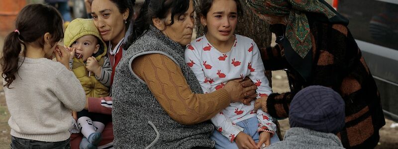 Die Selbstauflösung der Republik Berg-Karabach zielt darauf ab, das Leben der Zivilbevölkerung zu schützen. - Foto: Vasily Krestyaninov/AP