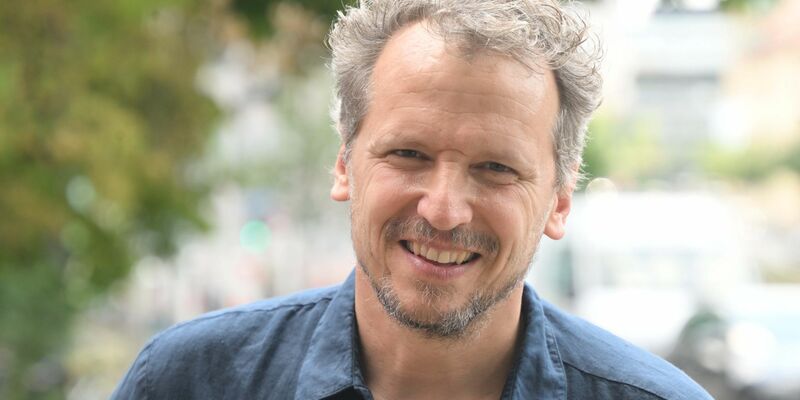 «Man muss sich gegen diesen Populismus wehren», sagt der Regisseur Marcus H. Rosenmüller. - Foto: Felix Hörhager/dpa