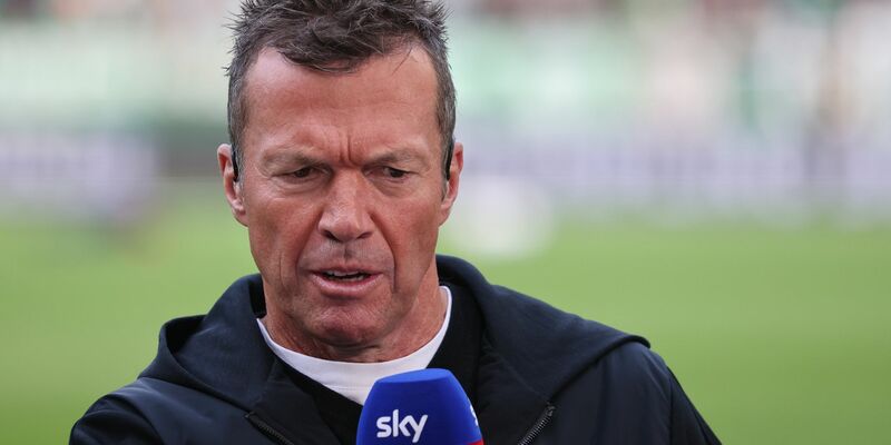 Für Lothar Matthäus ist die Rückkehr von Max Eberl zum FC Bayern «a gmahde Wiesn». - Foto: Focke Strangmann/dpa