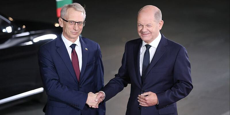 Nikolaj Denkow und Olaf Scholz am 04.10.2023 - Foto: ?ber dts Nachrichtenagentur