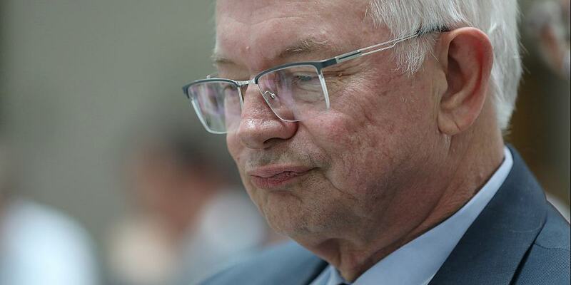 Roland Koch (Archiv) - Foto: ?ber dts Nachrichtenagentur