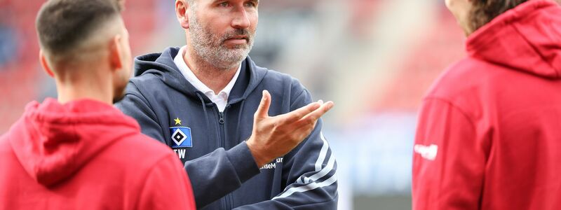 HSV-Trainer Tim Walter verpasste mit seinem Team beim SV Wehen Wiesbaden den Sieg. - Foto: Jürgen Kessler/dpa
