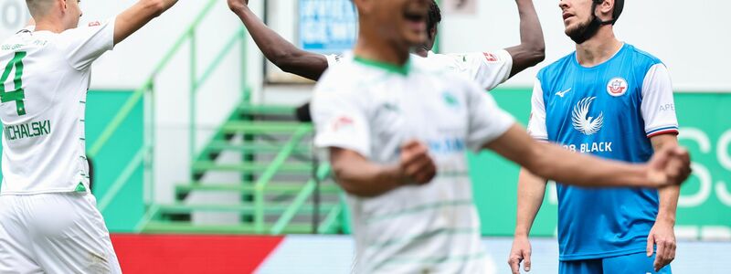 Die SpVgg Greuther Fürth feierte gegen Hansa Rostock den vierten Sieg in Folge. - Foto: Daniel Karmann/dpa