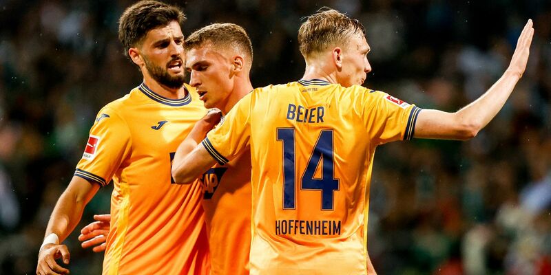 Ein spätes Tor von Bülter rettete den Hoffenheimern einen Auswärtssieg im Weserstadion. - Foto: Axel Heimken/dpa