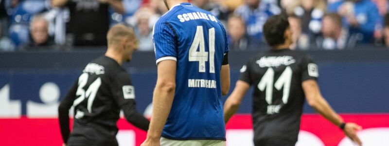 Schalke musste sich im Absteigerduell der Hertha aus Berlin geschlagen geben. - Foto: Bernd Thissen/dpa