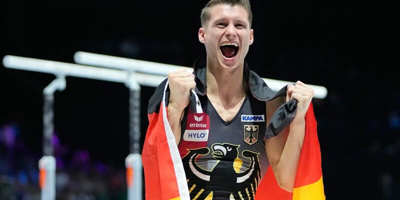 Turner Lukas Dauser ist Sportler des Jahres. - Foto: Geert vanden Wijngaert/AP/dpa