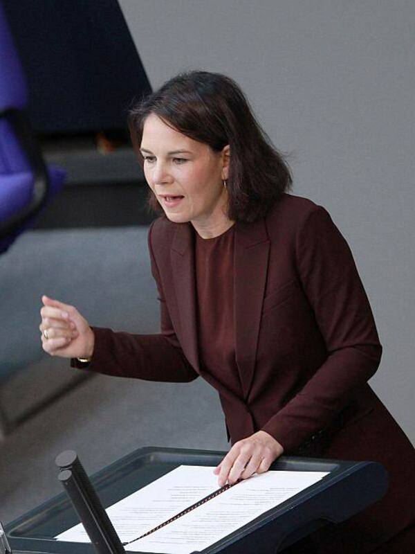 Laut Außenministerin Annalena Baerbock (Grüne) Hat Deutschland Keine ...