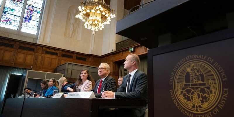 Kanada und die Niederlande hatten Syrien vor dem Internationalen Gerichtshof wegen Folter seit 2011 verklagt. Das höchste Gericht der UN verhandelt zunächst den Antrag auf Sofortmaßnahmen gegen Syrien, um Folterpraktiken zu stoppen. - Foto: Peter Dejong/AP/dpa