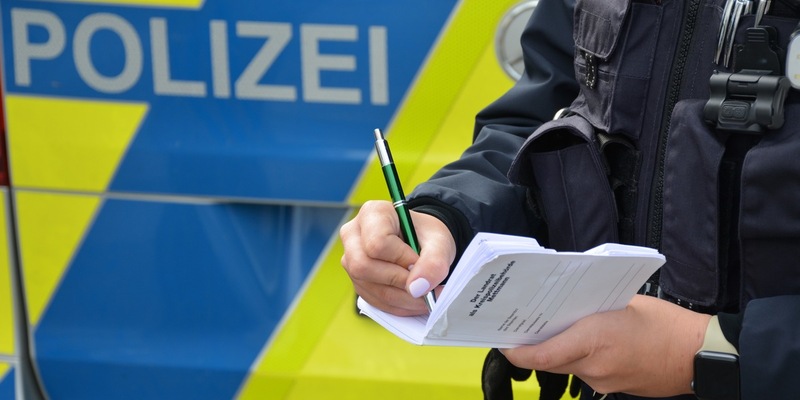 POL-ME: Seniorin an Bushaltestelle beraubt - 2506046 - Foto: presseportal.de
