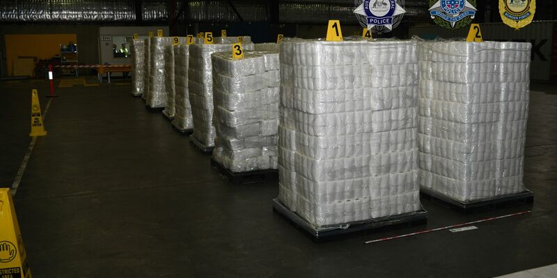 Das konfiszierte Methamphetamin wurde in Klopapier-Rollen versteckt. - Foto: ---/Australian Federal Police AFP/dpa