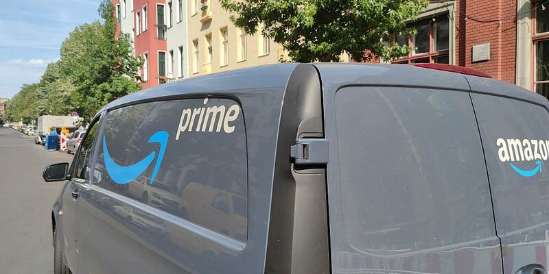 Zustellfahrzeug von Amazon Prime (Archiv) - Foto: über dts Nachrichtenagentur