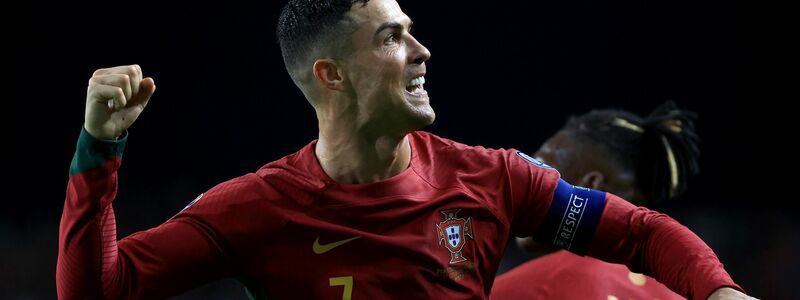 Portugals Cristiano Ronaldo traf gegen die Slowakei doppelt. - Foto: Luis Vieira/AP/dpa