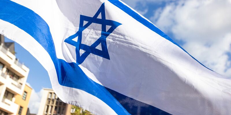 Nach dem Blutbad der Hamas in Israel haben in vielen deutschen Städten Unterstützer der Palästinenser protestiert. - Foto: Thomas Banneyer/dpa