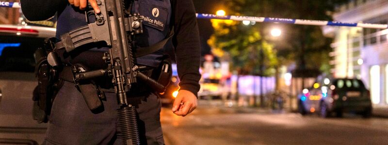 Polizeisperrung im Zentrum von Brüssel. - Foto: Nicolas Landemard/AP/dpa