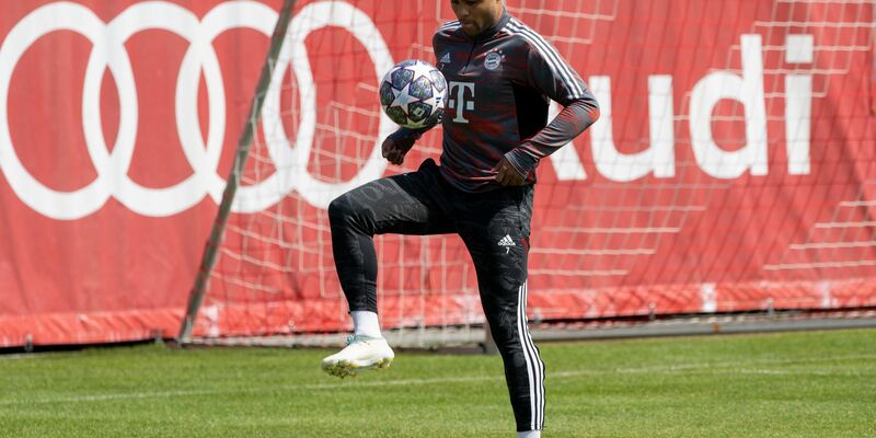 Ist zurück im Bayern-Training: Serge Gnabry. - Foto: Ulrich Gamel/Kolbert-Press/dpa