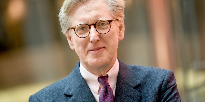 Theo Koll, der Leiter des ZDF-Hauptstadtstudios, geht in den Ruhestand. - Foto: Britta Pedersen/dpa-Zentralbild/dpa