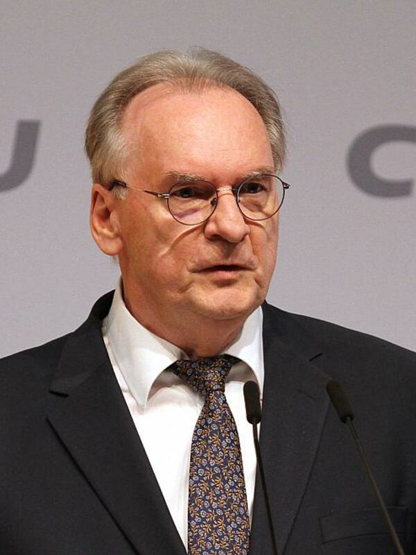 Die Große Frage: Nach 15 Jahren Im Amt: Sachsen Anhalts Ministerpräsident Reiner Haseloff Macht Weg Für Nachfolger Frei – Wer Wird Ihn Ersetzen? - s4btlxg