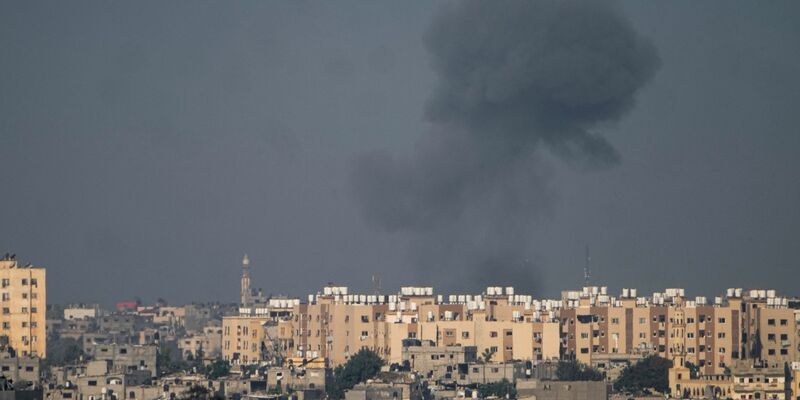 US-Medien zufolge sind 70 Prozent der Häuser im Gazastreifen beschädigt oder zerstört. - Foto: Ariel Schalit/AP/dpa