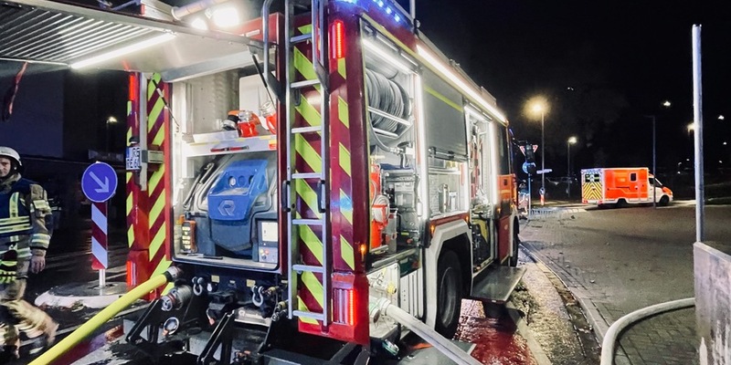 FW-RE: Brand in leerstehendem Gebäude - keine Verletzten - Foto: presseportal.de