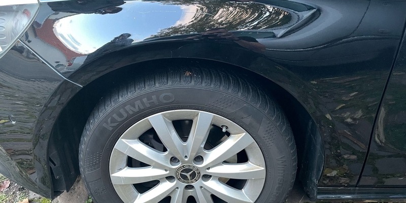 POL-PPWP: Reifen zerstochen und Lack zerkratzt - Foto: presseportal.de