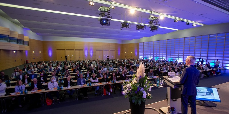 Mitgliederversammlung der Bundesinnung der Hörakustiker in Nürnberg: Hörakustiker begegnen Herausforderungen - Foto: presseportal.de