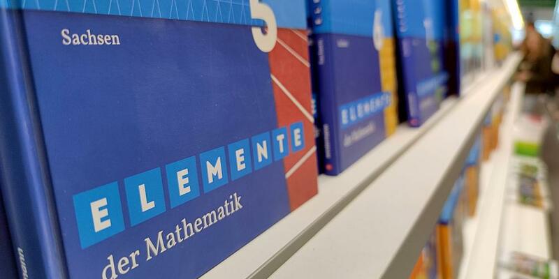 Mathematik-Schulbücher (Archiv) - Foto: über dts Nachrichtenagentur