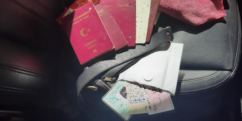 Bundespolizeidirektion München: Maserati-Fahrer unter Drogeneinfluss und ohne Fahrerlaubnis/ Bundespolizei findet Rauschgift und gefälschte Dokumente - Foto: presseportal.de