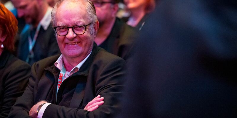 Stefan Paul bei der Verleihung des Hofer Filmpreises. - Foto: Daniel Vogl/dpa