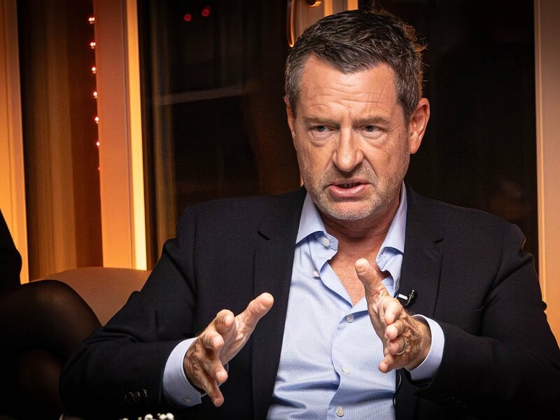 Kai Diekmann im Salon Schinkelplatz: Christian Wulff ist am Umgang mit der Wahrheit gescheitert - Foto: inside-wirtschaft.de