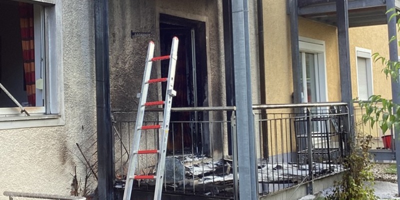 FW-M: Balkon in Flammen (Laim) - Foto: presseportal.de