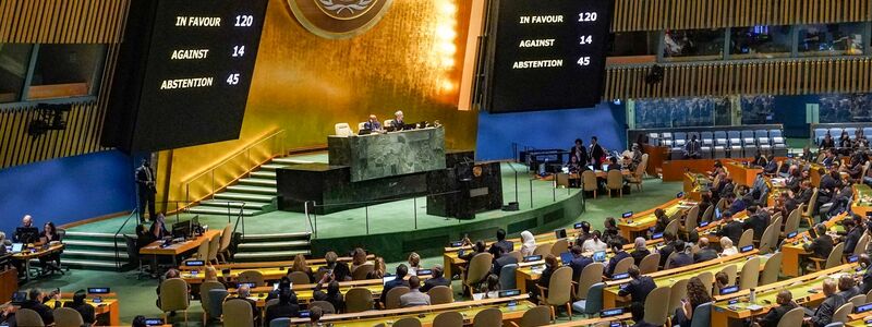 Abstimmung bei der UN-Vollversammlung. - Foto: Bebeto Matthews/AP/dpa