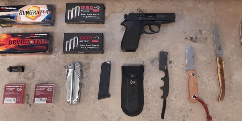 BPOL-HB: Fahrgäste im ICE verunsichert: Schwer bewaffneter Mann rempelt Bundespolizisten an - Foto: presseportal.de