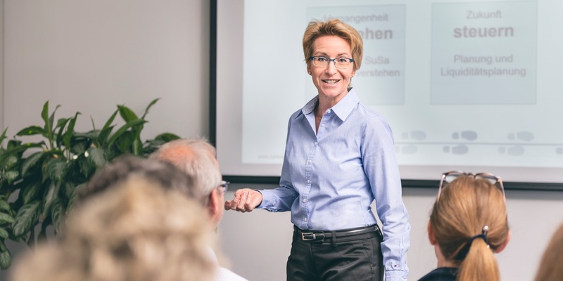 Elke Limmer und die Kunst des Zahlenverstehens: Wie das relevante praktische Wissen und die passende Software Handwerksbetriebe rettet - Foto: presseportal.de