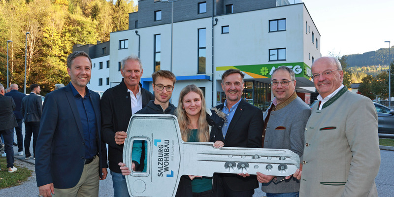 Wohnungsübergabe in Annaberg - Foto: Neumayr über pressetext.de