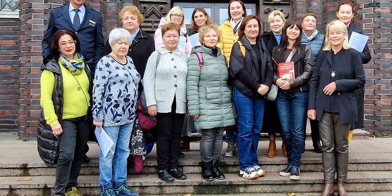 POL-RE: Kreis Recklinghausen: Besuchergruppen aus der Synagoge zu Gast im Polizeipräsidium - Foto: presseportal.de