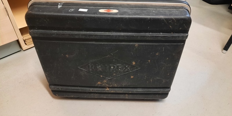 POL-WHV: Werkzeugkoffer aufgefunden - Eigentümer gesucht! - Foto: presseportal.de