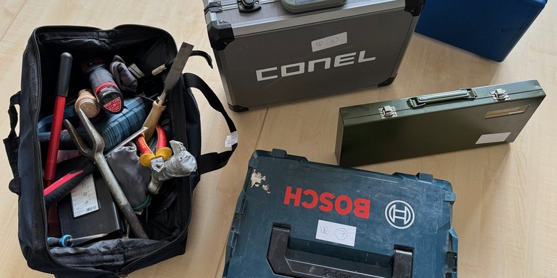 POL-HS: Aufbrüche von Handwerkerfahrzeugen - Durchsuchungen in Köln - Foto: presseportal.de